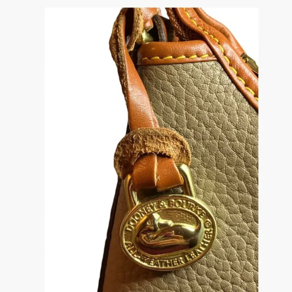Dooney & Bourke Hobo Shoulder Bag Vintage Light/Med Taupe Pebbled Leather EUC
